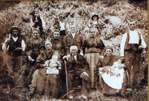 Algunos miembros de la familia De las Cuevas (año 1.909)